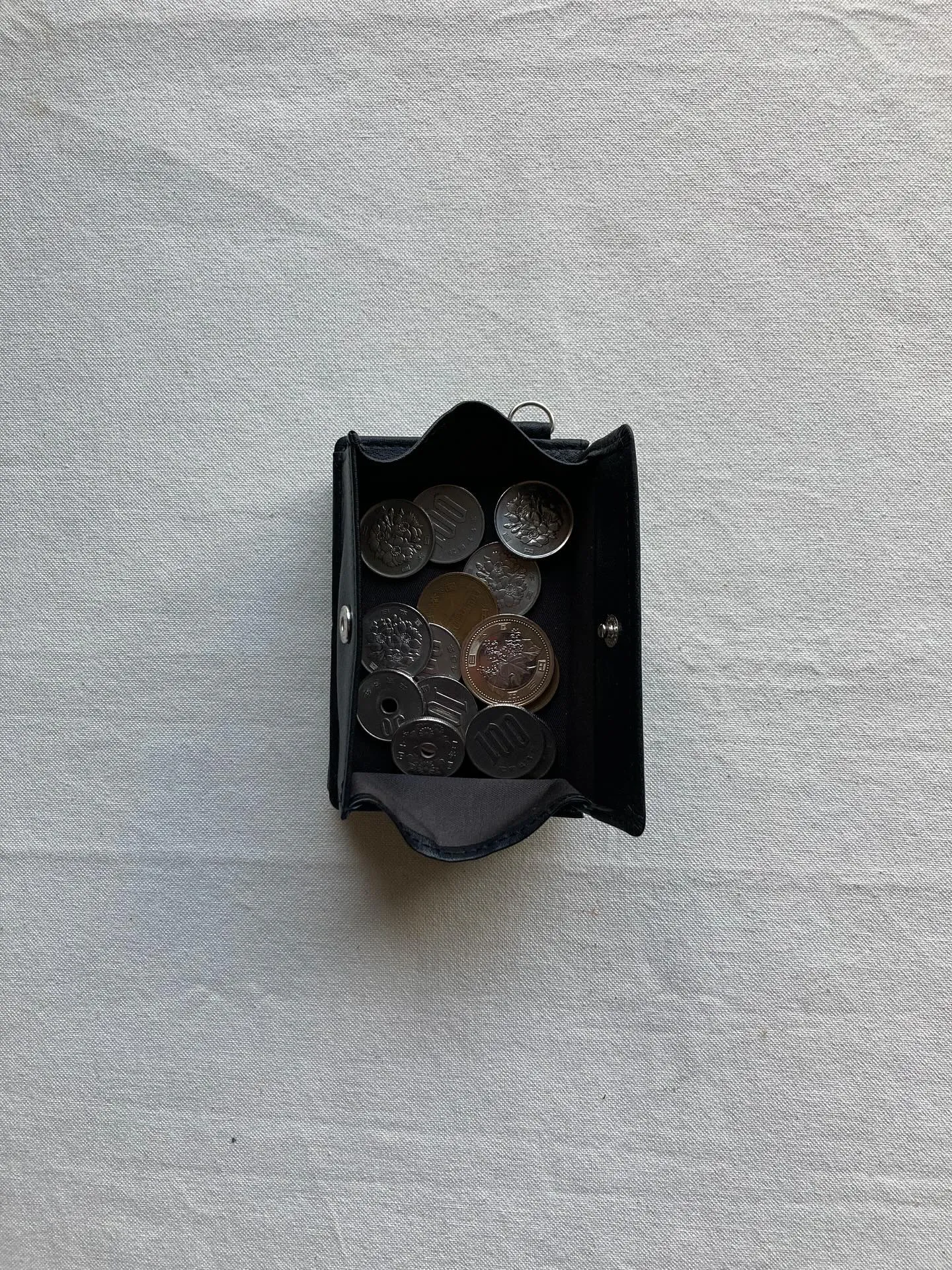 カードサイズのミニマムウォレット。