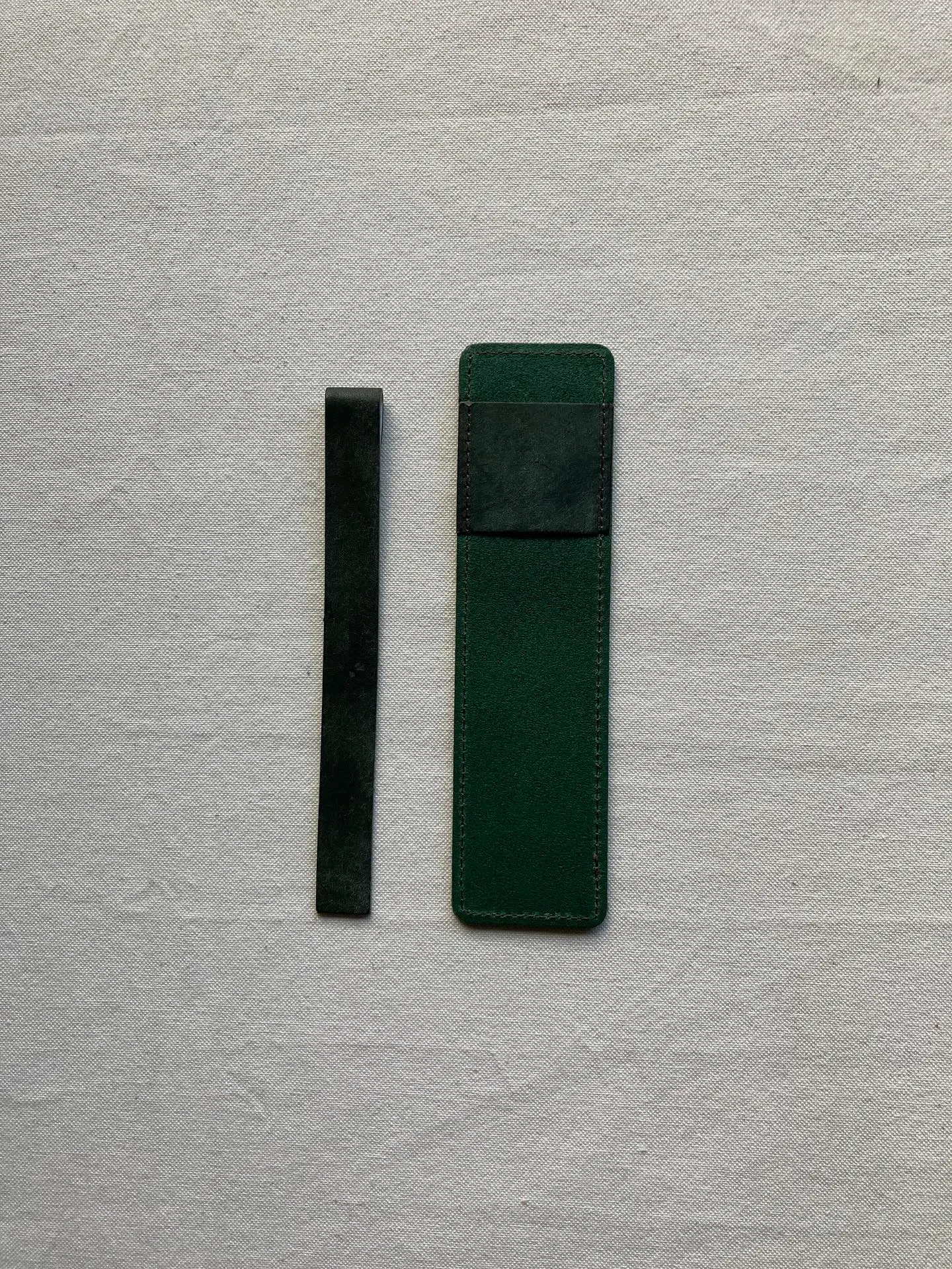 大事な1本の筆記用具に大事に持ち運び、いつも手元に。