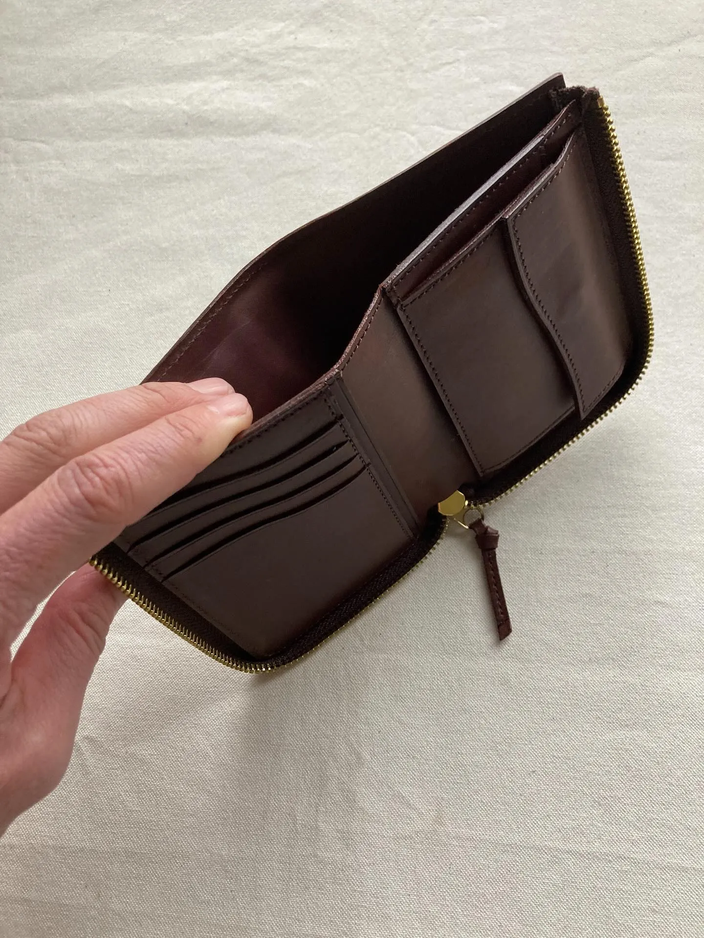 イタリアンタンナーのカルロ・バタラッシ社のミネルバリスシオを...