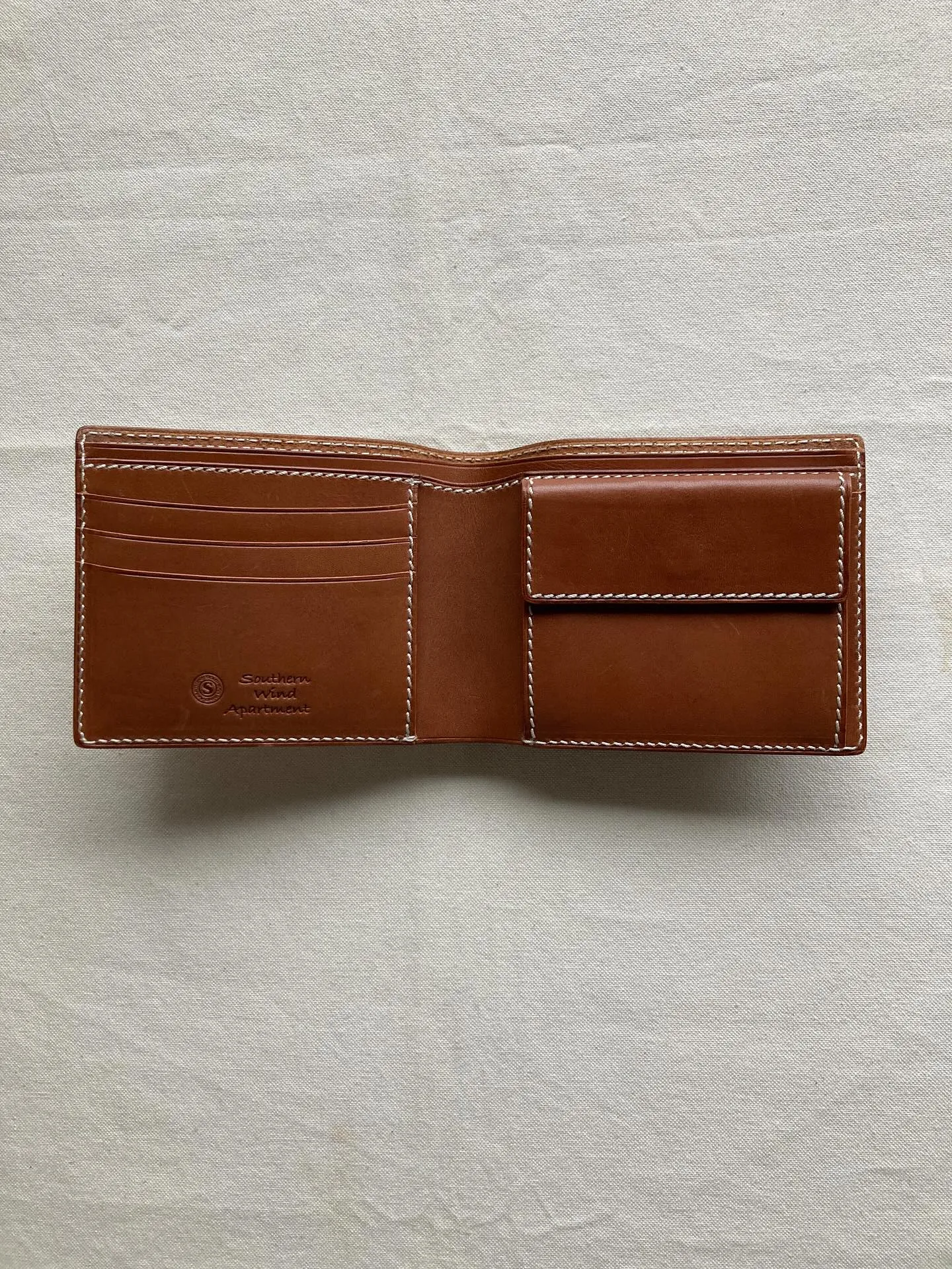 イタリアンタンナー、モンタナ社のリオという革を使用しましたウ...